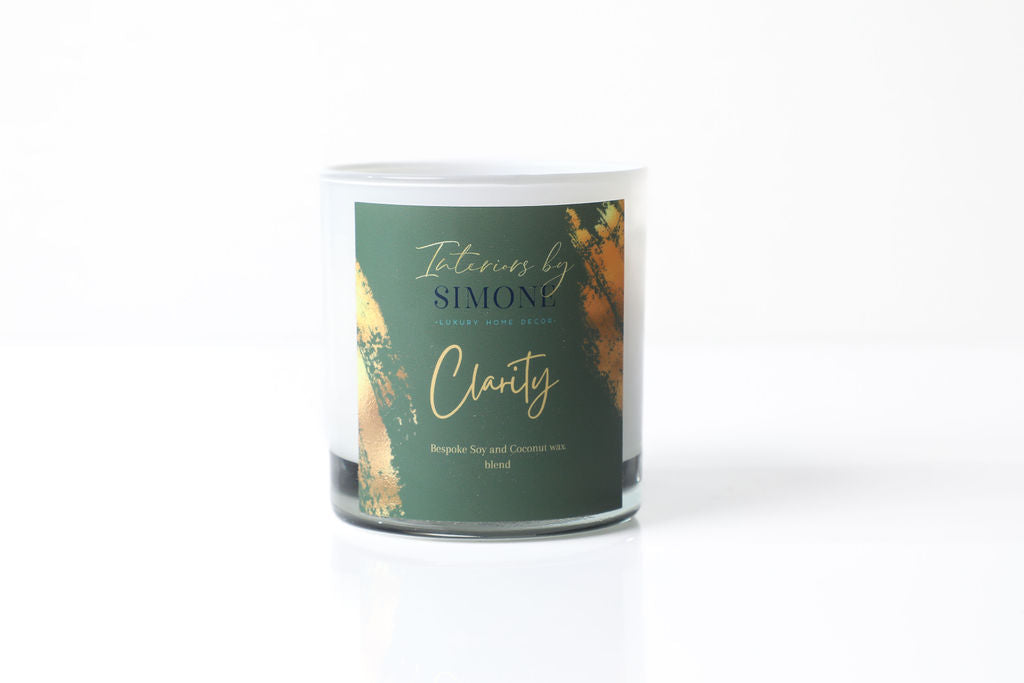 CLARITY 11 oz scented candle for a refreshing and uplifting atmosphere