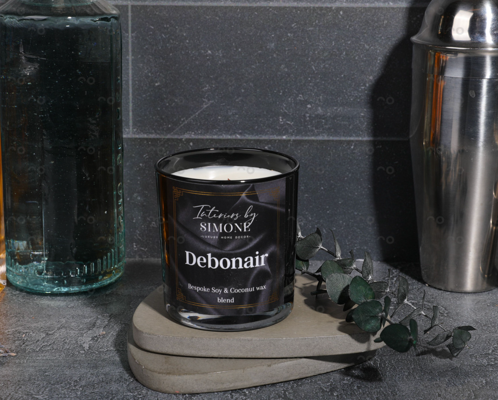 DEBONAIR